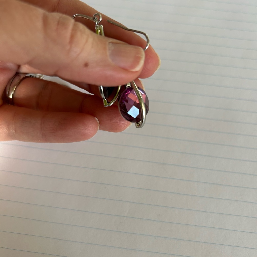 Swarovski Crystal amethyst drop earrings - Picture 5 of 5